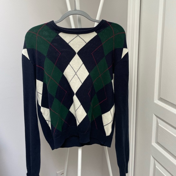 Brandy Melville Sweaters - Brandy Melville sweater!! Super cute and comfy one size but it’s pretty loose:)